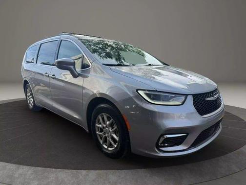2021 Chrysler Pacifica Touring