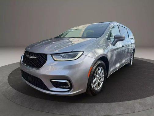 2021 Chrysler Pacifica Touring