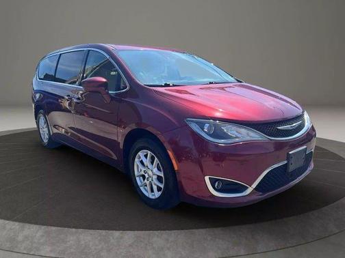 2020 Chrysler Pacifica Touring
