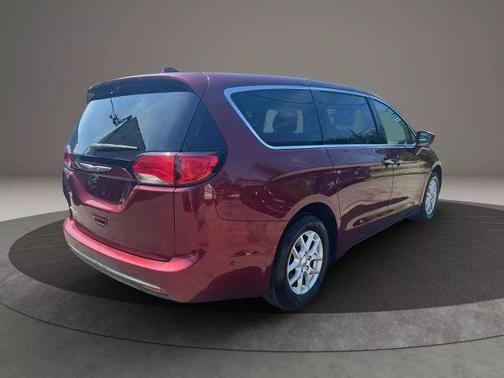 2020 Chrysler Pacifica Touring