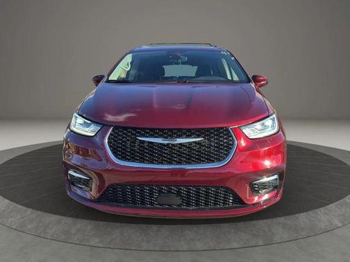 2021 Chrysler Pacifica Touring-L