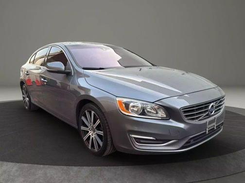 2016 Volvo S60 T5 Inscription Premier