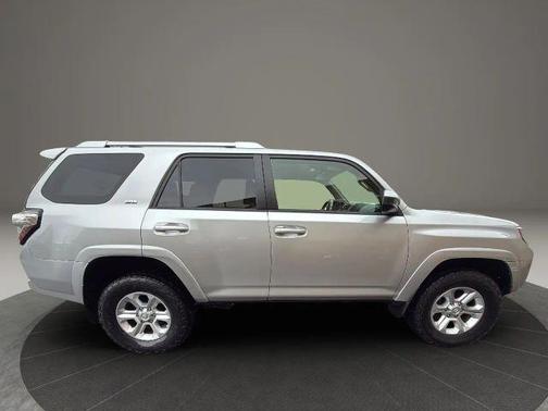 2018 Toyota 4Runner SR5 Sport