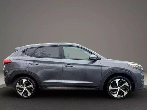 2016 Hyundai TUCSON Sport