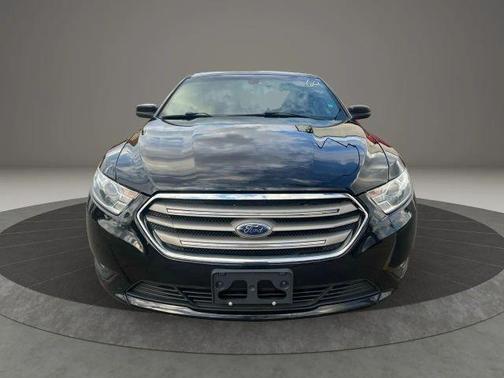 2019 Ford Taurus SEL
