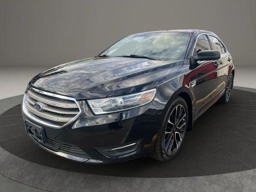 2019 Ford Taurus SEL