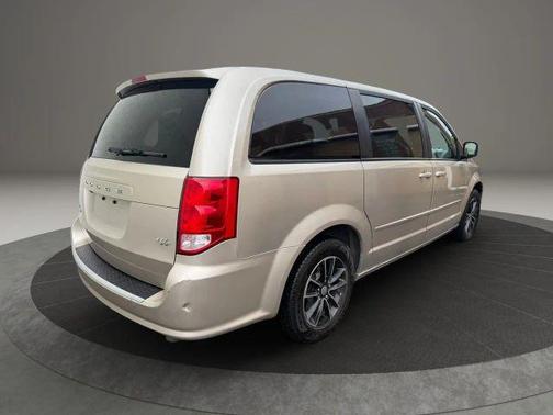 2015 Dodge Grand Caravan R/T