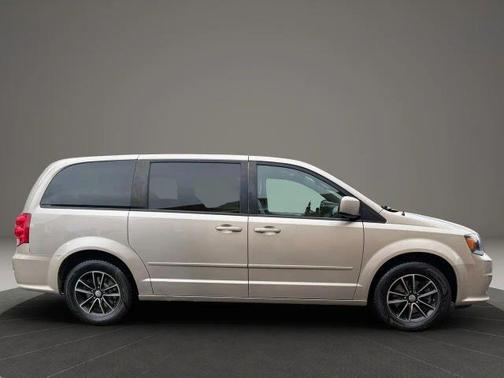 2015 Dodge Grand Caravan R/T