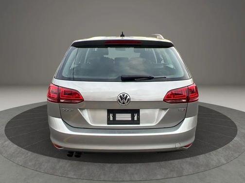 2017 Volkswagen Golf SportWagen TSI S