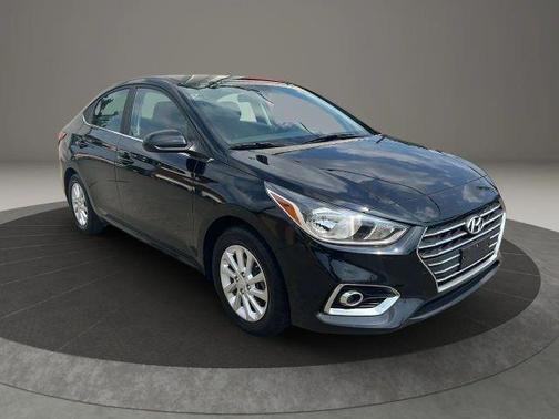 2022 Hyundai Accent SEL