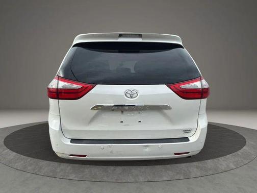 2015 Toyota Sienna Limited Premium