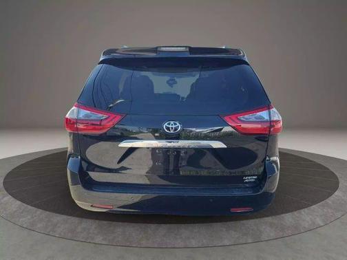 2020 Toyota Sienna Limited