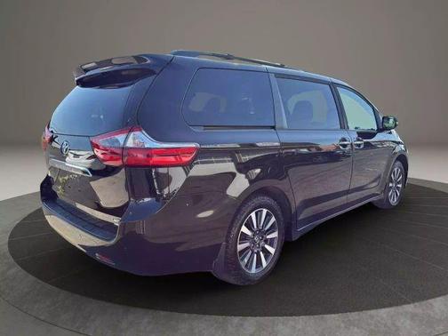 2020 Toyota Sienna Limited