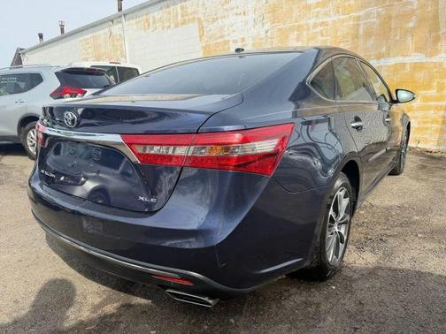 2016 Toyota Avalon XLE Premium