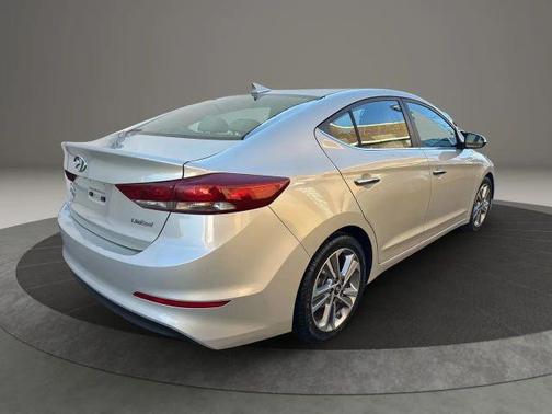 2017 Hyundai ELANTRA Limited