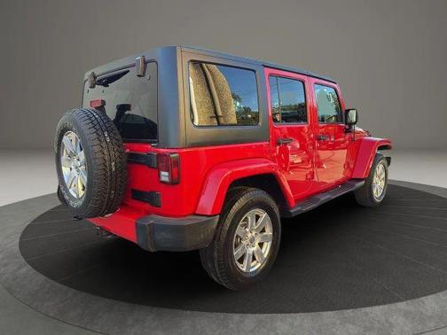2016 Jeep Wrangler Unlimited Sahara