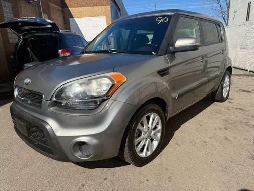 2013 Kia Soul +