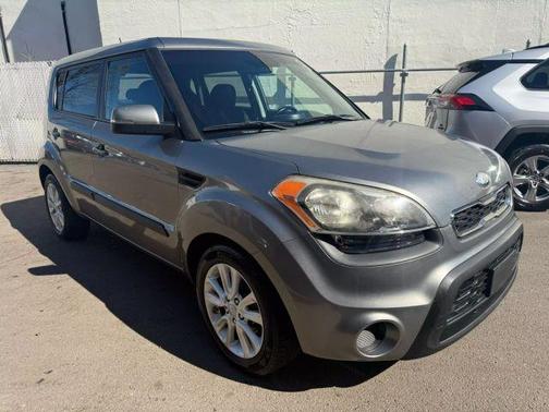 2013 Kia Soul +