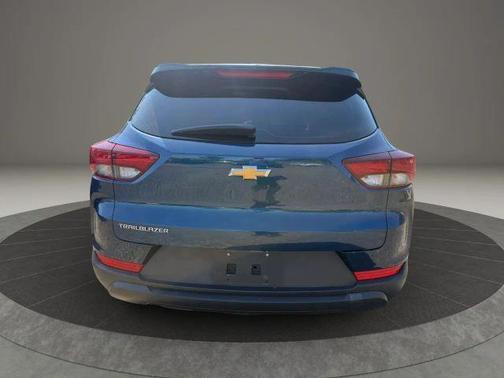 Blue 2021 Chevrolet Trailblazer LS