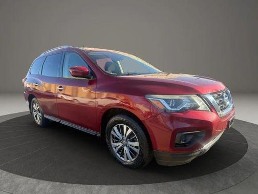2018 Nissan Pathfinder S