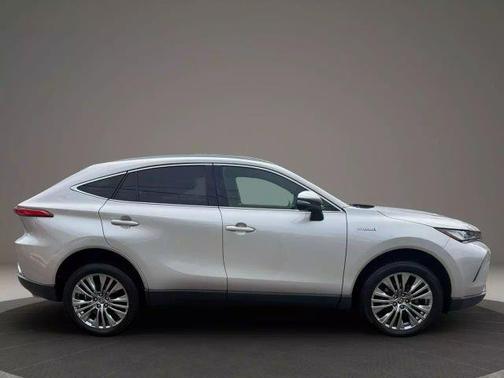 2021 Toyota Venza XLE