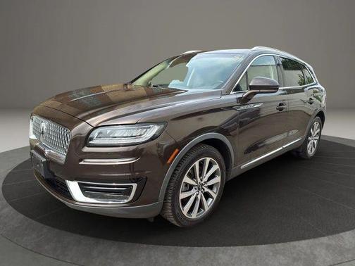 2019 Lincoln Nautilus Select