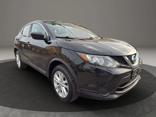 2017 Nissan Rogue Sport S