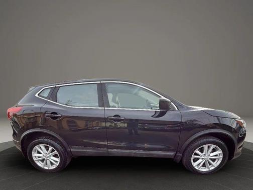 2017 Nissan Rogue Sport S