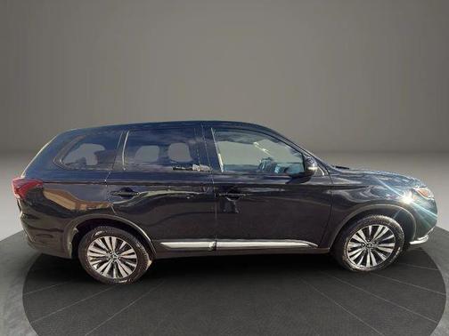 2020 Mitsubishi Outlander SP