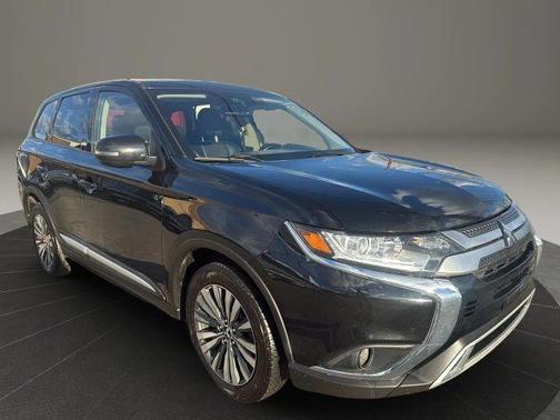 2020 Mitsubishi Outlander SP