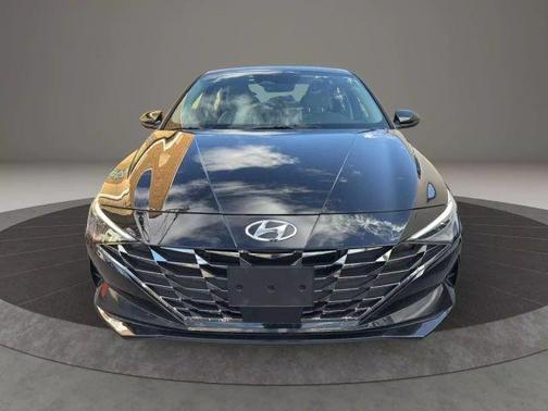2023 Hyundai ELANTRA HEV Limited