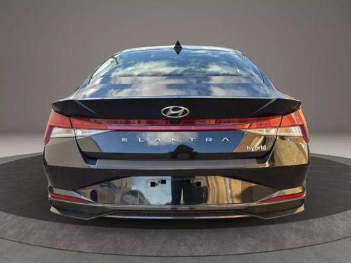 2023 Hyundai ELANTRA HEV Limited