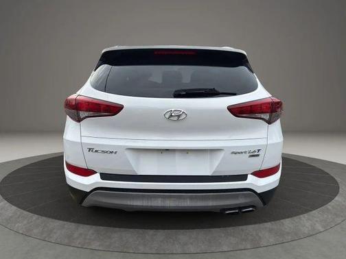 2017 Hyundai TUCSON Sport