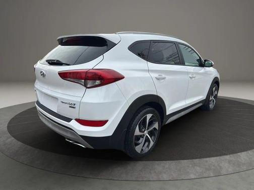 2017 Hyundai TUCSON Sport