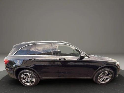 2016 Mercedes-Benz GLC-Class GLC 300 4MATIC