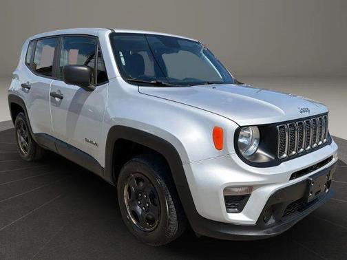 Silver 2020 Jeep Renegade Sport