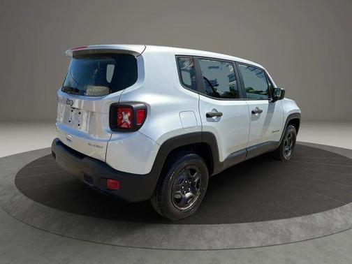 Silver 2020 Jeep Renegade Sport
