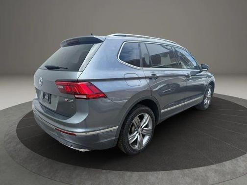 2019 Volkswagen Tiguan 2.0T SEL Premium