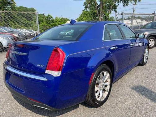 2018 Chrysler 300 Limited