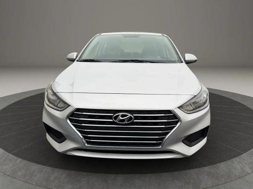 2020 Hyundai Accent SE