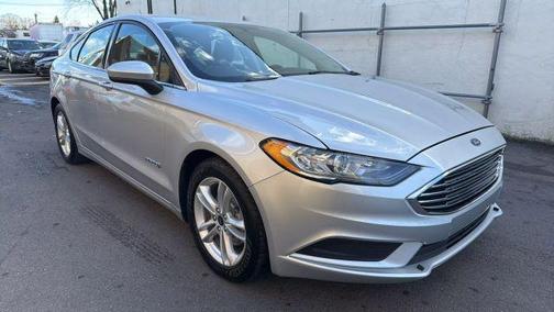 2018 Ford Fusion Hybrid SE