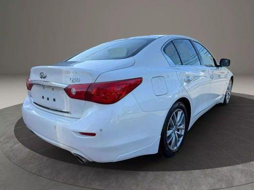 2014 INFINITI Q50 Premium