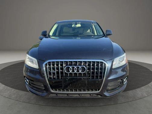 Moonlight Blue Metallic 2017 Audi Q5 2.0T Premium Plus
