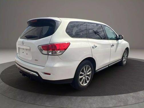 2014 Nissan Pathfinder S