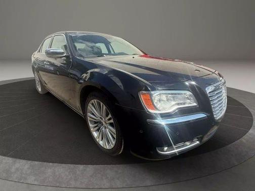 2011 Chrysler 300C Base
