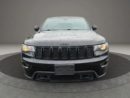 Black 2019 Jeep Grand Cherokee Upland
