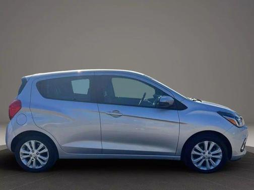 2017 Chevrolet Spark 1LT