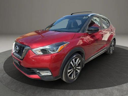 2019 Nissan Kicks SR