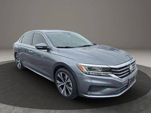 2021 Volkswagen Passat 2.0T SE
