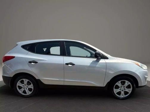 2010 Hyundai TUCSON GLS